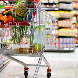 Tuyển Gấp Chị Giúp Việc Nhà Quận 1, gần chợ Bến Thành.  - Lương 10 triêu ( bao ăn ở )