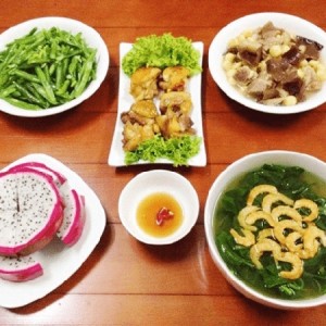 Tìm cô giúp việc nhà biệt thự ở Dĩ An, Bình Dương