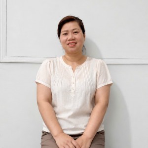 Chị Hồng Hoa sinh 1983 quê Lâm Đồng,đi làm không vướng bận gia đình.