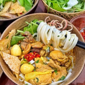 🍜 Quán mì Quảng ở Tân Kỳ Tân Quý, Tân Bình  đang cần một cô phụ quán