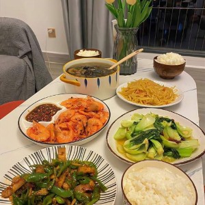 CẦN PHỤ BẾP Ở NGUYỄN VĂN KHỐI GÒ VẤP