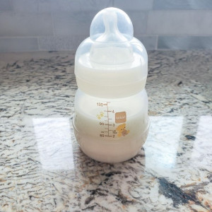 Cần Tuyển Cô chăm bé 8 tháng làm ở quận Bình tân