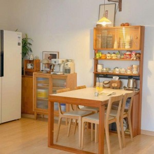 Cần cô gvn ở quận 2 - lương 8tr ( nhà 3 người lớn )