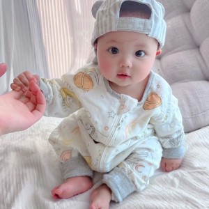 Cần chị có kinh nghiệm chăm bé 9 tháng ở đường Nguyễn Văn Linh, quận 7.