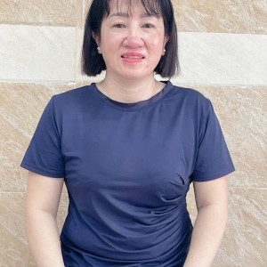 CÔ CHUYÊN CHĂM BÉ