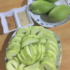 CẦN TÌM GIÚP VIỆC NHÀ LƯƠNG 10 TRIỆU + PHỤ CẤP THÊM , EM Ở QUẬN 4