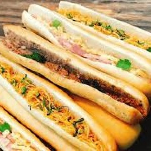🥖 Cần chị phụ bán bánh mì que ở Thuận An, Bình Dương, làm ở lại.