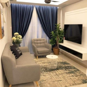 Cần chị chăm bé , bé được 8 tháng , ở chung cư quận Bình Thạnh .