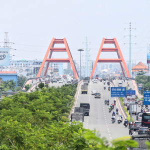 NHÀ CÓ 1 LẦU Ở GẦN CẦU BÌNH TRIỆU- THỦ ĐỨC CẦN TUYỂN CHỊ GIÚP VIỆC NHÀ LƯƠNG 13TR