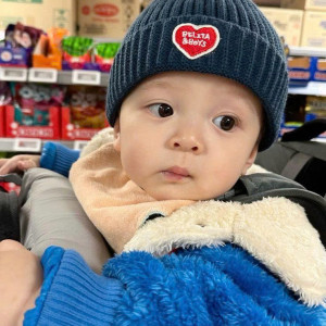 EM CẦN CÔ BẢO MẪU CHO BÉ 9 THÁNG ĂN Ở LẠI  TẠI ĐƯỜNG CỘNG HÒA- TÂN BÌNH LƯƠNG 13TR