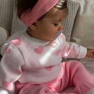 Bé gái nhà em 6 tháng cần chị về chăm bé lương tháng 12 triệu ở chung cư Saigonpearl- Bình Thạnh