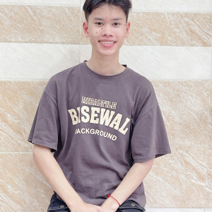 Em Quốc Anh người Nghệ An nhận bán hàg , phục vụ , phụ quán