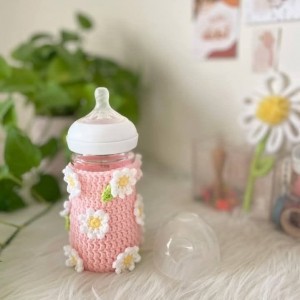 Chăm bé gái 8 tháng tuổi, nhà chung cư ở Hoàng Hữu Nam- Quận 9 