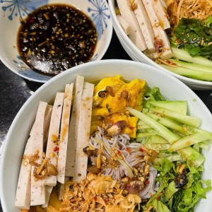 Nhà tại Quận 6 cần cô chăm bé 20 tháng tuổi