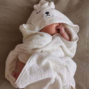 CẦN GẤP CÔ CHĂM BÉ SƠ SINH LƯƠNG 10TR BAO ĂN Ở