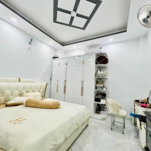 Nhà em ở đường Nguyễn Đình Chiểu- Quận 3 cần tìm chị Giúp việc nhà Lương 9tr Bao Ăn Ở