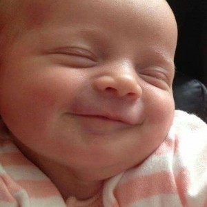 Cần gấp cô chăm bé 1 tháng tuổi  , ở chung cư quận 7 - lương 13tr