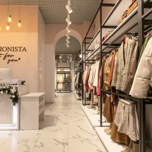 Tuyển Nhân Viên Bán Hàng Shop Thời Trang Có Chỗ Ở Lại Tại Đường Lê Văn Sỹ, Quận 3