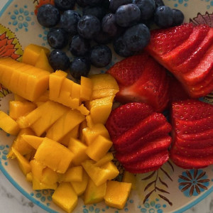 Cần giúp việc nhà, ở Quận 7 ( bao ăn ở )