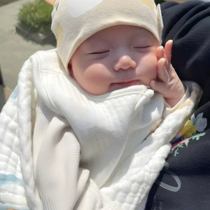 LƯƠNG THÁNG 13 TRIỆU  CẦN TÌM CHỊ BẢO MẪU CHO BÉ 3 THÁNG TUỔI Ở CHUNG CƯ QUẬN 7