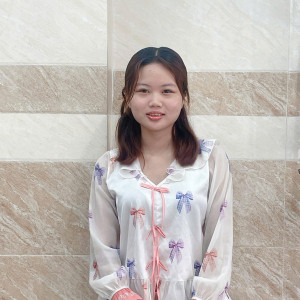 Em NHI 20 tuổi xin làm quán , bán quần áo …