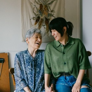 CẦN CÔ CHĂM BÀ LỚN TUỔI BỊ ALZHEIMER – QUẬN 3