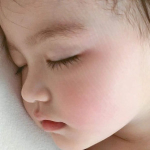 NHÀ EM Ở GẦN AEON TÂN PHÚ CẦN TUYỂN CHỊ BẢO MẪU CHO BÉ 6 THÁNG LƯƠNG 1 1TR