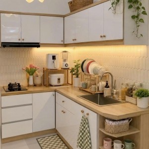 Cần cô GVN -  biết nấu ăn ở Bình Thạnh, nhà 6 người  - Lương 10tr