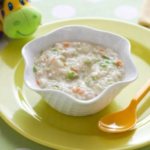 Nhà quận 9 cần chị chăm bé 11 tháng ( bao ăn ở )