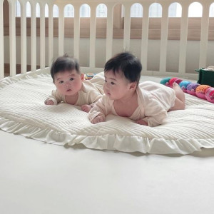 Cần 1 chăm bé 2 bé sinh đôi 3 tháng, NHÀ CHUNG CƯ , quận 2 ( bao ăn ở lại