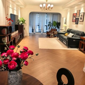 Tuyển Gấp Cô Chăm Bà Quận 1 - Lương 12 triệu, Bao Ăn Ở