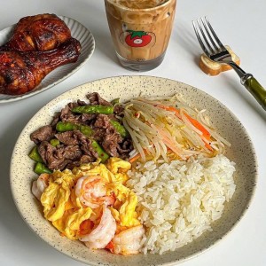 Cần cô gvn đi về ở Sài Gòn Pearl Bình Thạnh - Lương 13tr bao ăn TG: 7h-17h