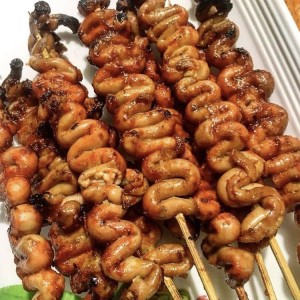 Cần gấp chị giúp việc nhà quận 11 - Lương 12 triệu( bao ăn ở )