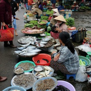 GIA ĐÌNH TOÀN NGƯỜI LỚN Ở GẦN BẾN XE MIỀN TÂY CẦN TUYỂN GẤP CÔ GIÚP VIỆC NHÀ LƯƠNG 12 TRIỆU (Ở LẠI)