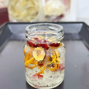 BÀ 82 TUỔI  Ở QUẬN 2 CẦN CHỊ VỀ CHĂM LƯƠNG 13 TRIỆU LÀM Ở LẠI NHÀ EM