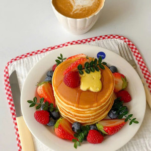 Tuyển cô giúp việc ở lại – Bình Dương