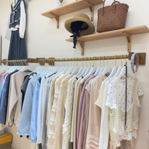 Cần bạn nữ bán shop quần áo nữ ở Tân An Long An