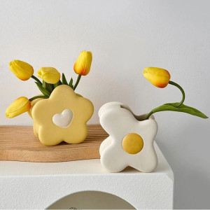 NHÀ 1 TRỆT 1 LẦU CẦN CHỊ DỌN DẸP NHÀ CỬA CƠM NƯỚC Ở QUẬN 2