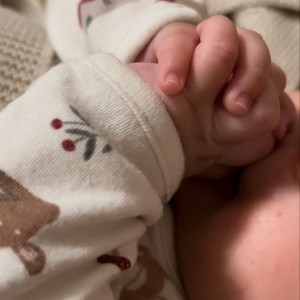 Cần chị chuyện chăm bé , bé được 5 tháng , ở quận 11