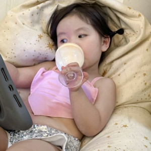 CẦN TÌM CÔ CHUYÊN CHĂM BÉ