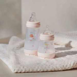 NHÀ EM CON ĐẦU LÒNG ĐANG CẦN CÔ CHUYÊN CHĂM EM BÉ 4 THÁNG LƯƠNG 10TR BAO ĂN Ở