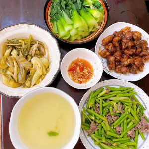 Nhà em cần chị giúp việc nhà, nhà ở quận 7.